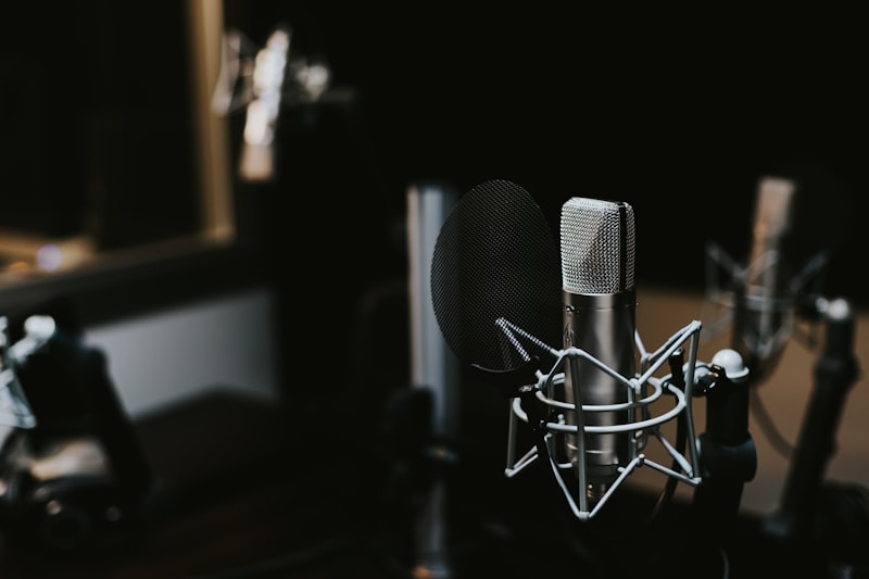 Podcast Marketinqi: Səslə Auditoriya Qazanın