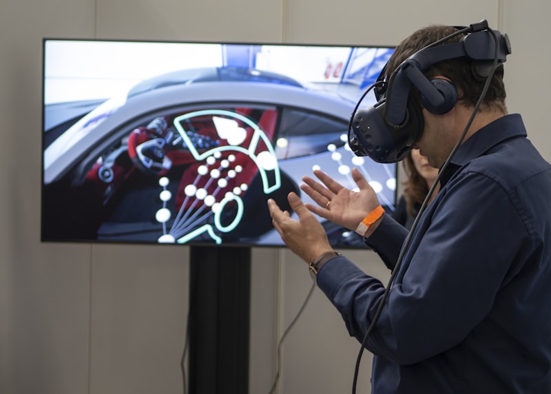 AR/VR Marketinq: İmmersiv Təcrübə ilə Müştərini Cəlb Edin